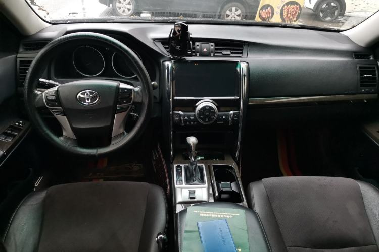 Used Toyota Reiz 2013 2.5V Shangrui Edition Center Console