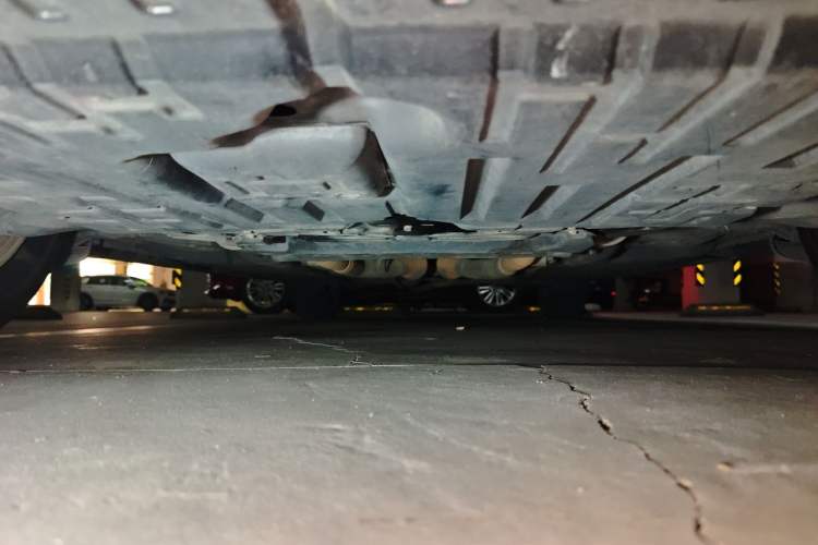Used Toyota Reiz 2013 2.5V Elite Edition Chassis Front