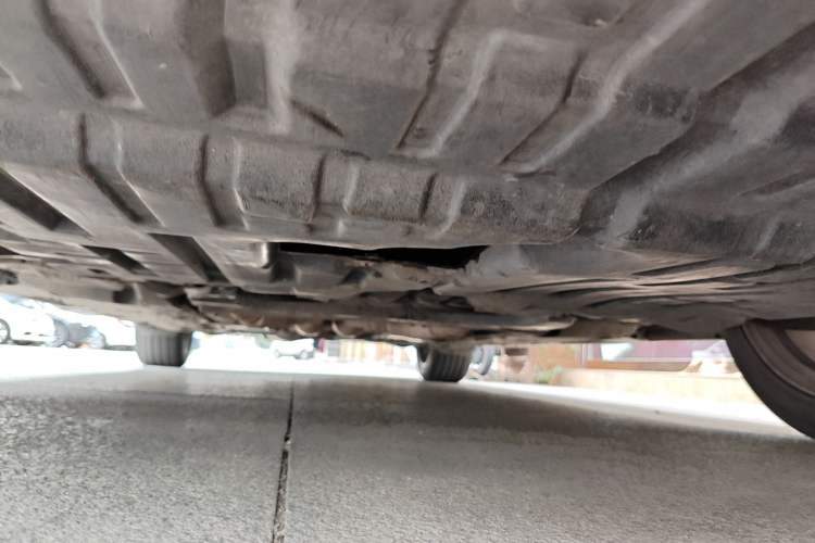 Used Toyota Reiz 2013 2.5V Shangrui Edition Chassis Front