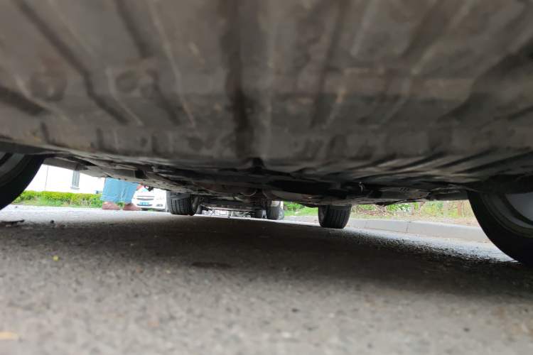 Used Toyota Reiz 2013 2.5V Shangrui Edition Chassis Front