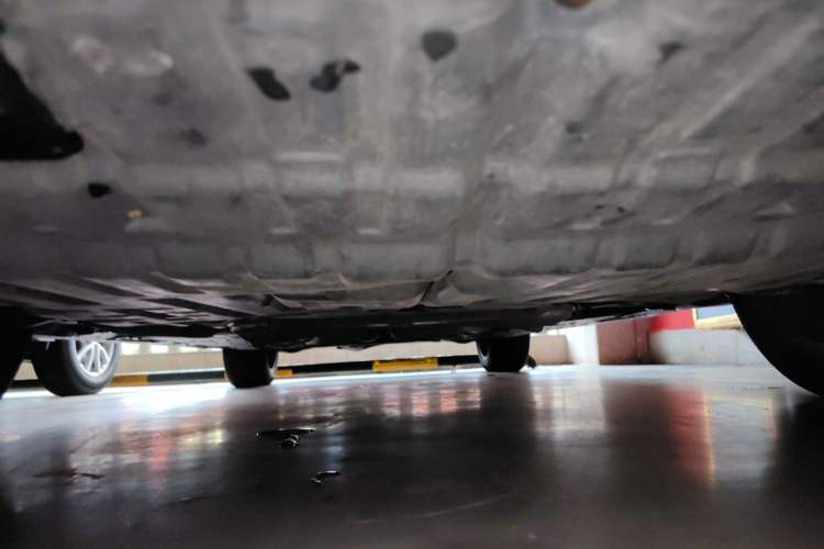 Used Toyota Reiz 2013 2.5V Shangrui Edition Chassis Front