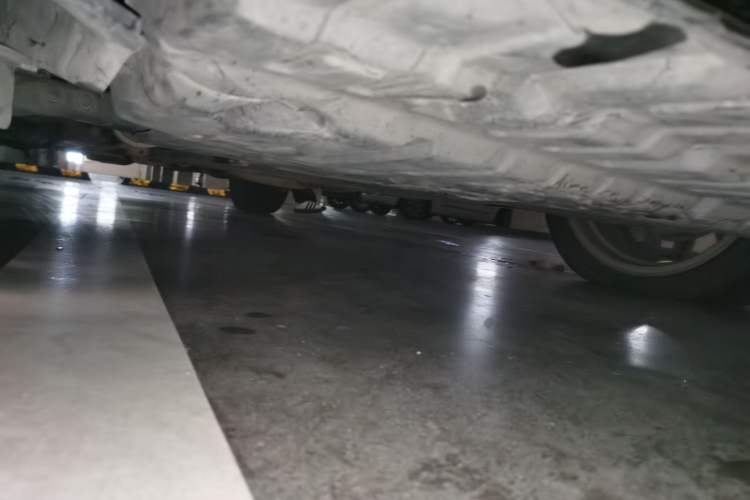 Used Toyota Reiz 2013 2.5V Shangrui Edition Chassis Front