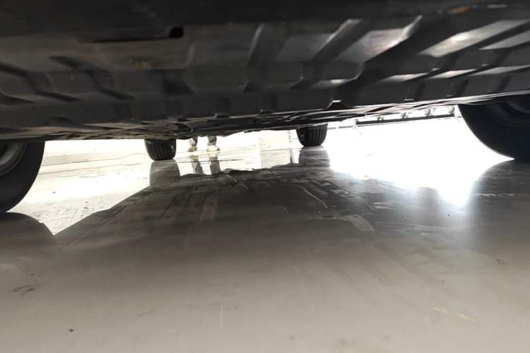 Used Toyota Reiz 2013 2.5V Elite Edition Chassis Front