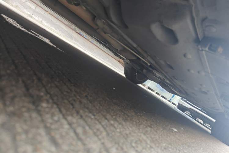 Used Toyota Reiz 2013 2.5S Elite Edition Chassis Front Left