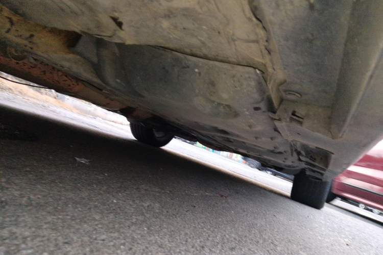 Used Toyota Reiz 2013 2.5V Shangrui Edition Chassis Front Left