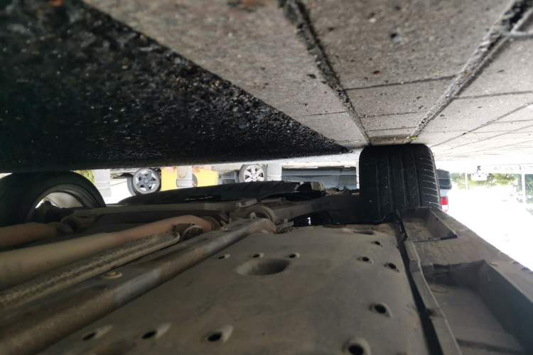 Used Toyota Reiz 2013 2.5V Shangrui Edition Chassis Front Left