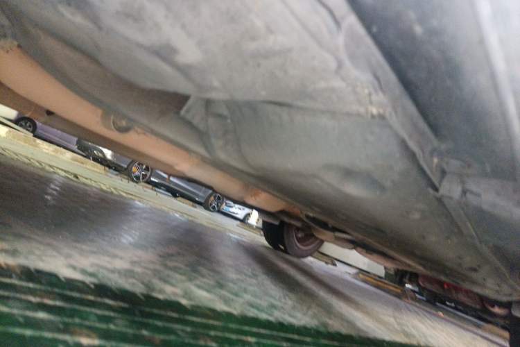 Used Toyota Reiz 2013 2.5V Shangrui Edition Chassis Front Left
