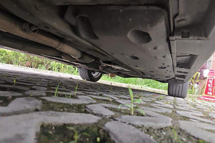 Used Toyota Reiz 2013 2.5V Shangrui Navigation Edition Chassis Front Left