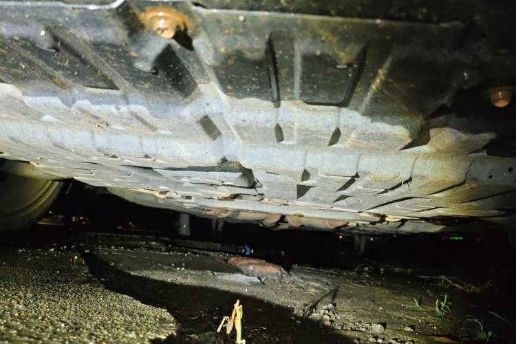 Used Toyota Reiz 2013 2.5V Shangrui Edition Chassis Front
