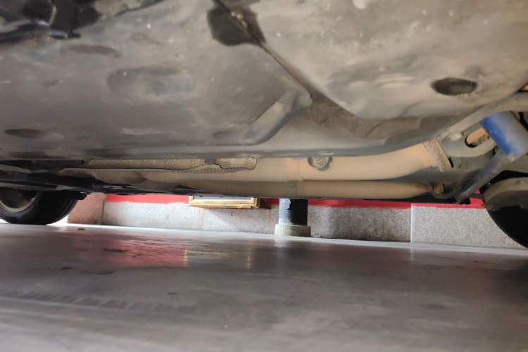 Used Toyota Reiz 2013 2.5V Shangrui Edition Chassis Front Right