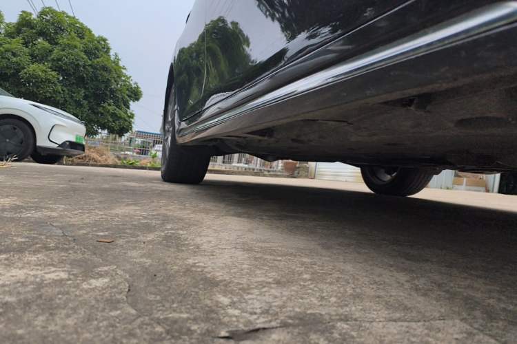 Used Toyota Reiz 2013 2.5V Shangrui Edition Chassis Front Right