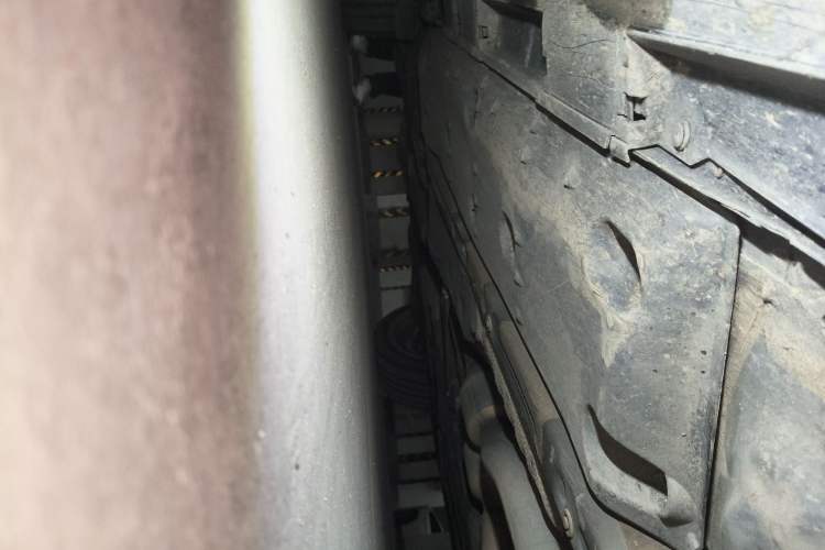 Used Toyota Reiz 2013 2.5V Shangrui Edition Chassis Front Right