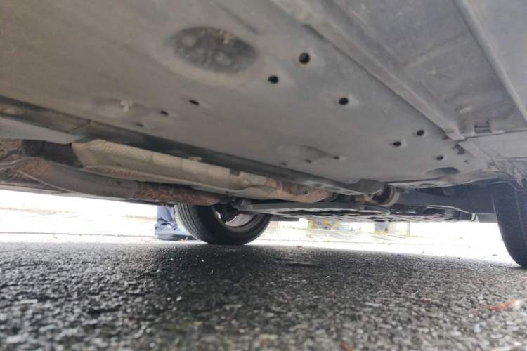 Used Toyota Reiz 2013 2.5V Shangrui Navigation Edition Chassis Front Right