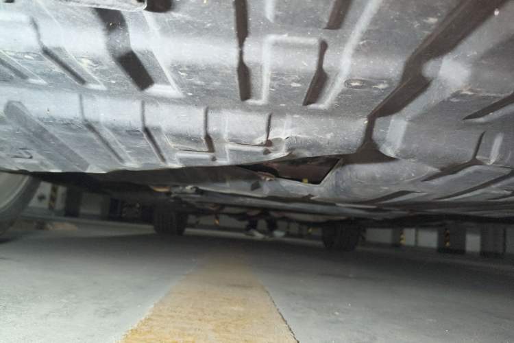 Used Toyota Reiz 2013 2.5V Shangrui Edition Chassis Front