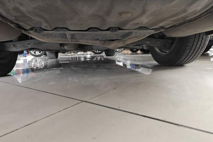 Used Toyota Reiz 2013 2.5V Elite Edition Chassis Rear