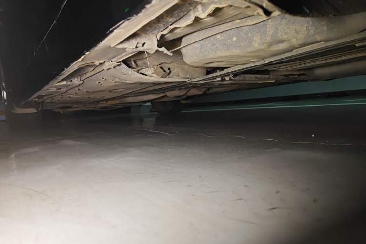 Used Toyota Reiz 2013 2.5V Elite Edition Chassis Rear Left