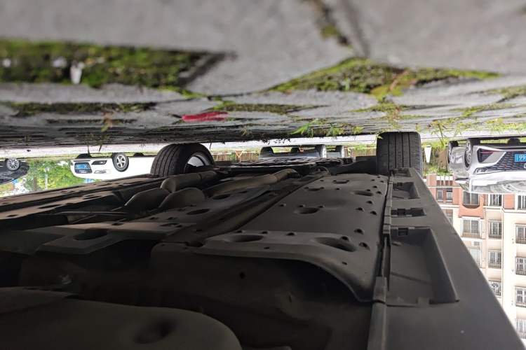 Used Toyota Reiz 2013 2.5V Shangrui Navigation Edition Chassis Rear Left