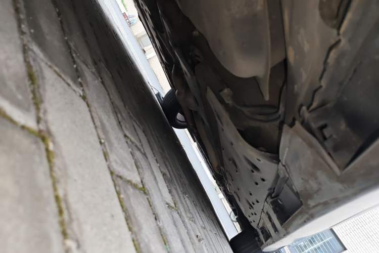 Used Toyota Reiz 2013 2.5V Elite Edition Chassis Rear Right