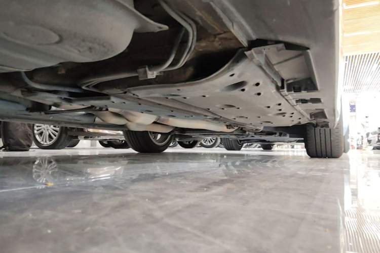 Used Toyota Reiz 2013 2.5V Shangrui Edition Chassis Rear Right