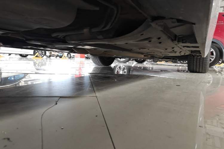 Used Toyota Reiz 2013 2.5V Elite Edition Chassis Rear Right