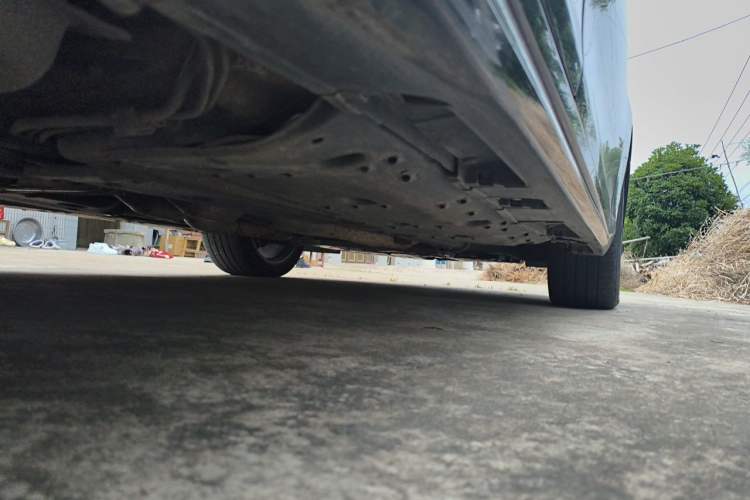 Used Toyota Reiz 2013 2.5V Shangrui Edition Chassis Rear Right