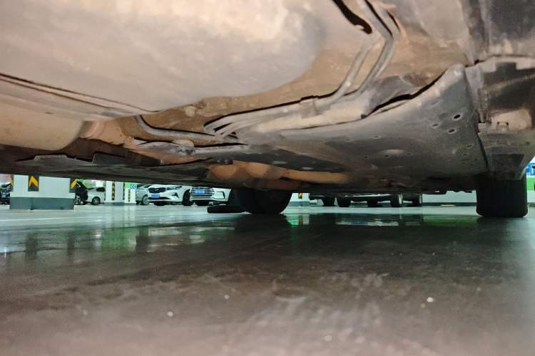 Used Toyota Reiz 2013 2.5V Elite Edition Chassis Rear Right