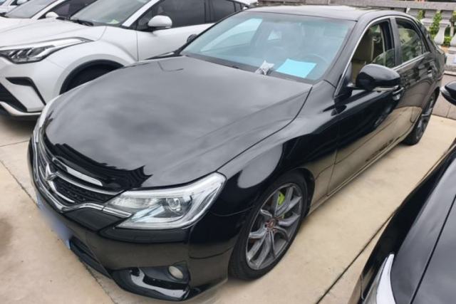 Ojetý Toyota Reiz 2013 2.5V Elite Edition