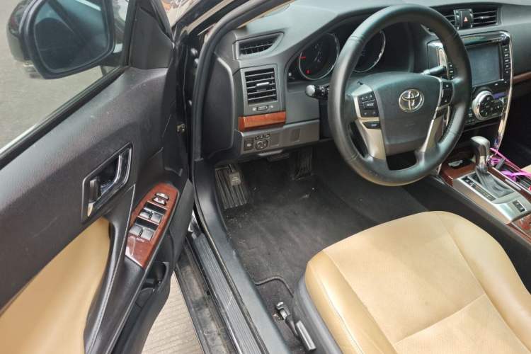 Used Toyota Reiz 2013 2.5V Shangrui Edition Driver Seat