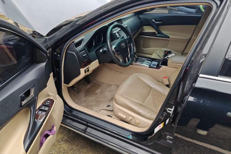 Used Toyota Reiz 2013 2.5V Shangrui Edition Driver Seat