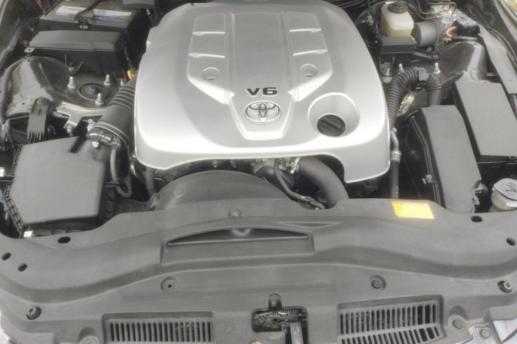 Used Toyota Reiz 2013 2.5V Shangrui Edition Engine Bay