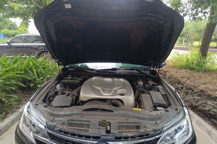 Used Toyota Reiz 2013 2.5V Shangrui Navigation Edition Engine Bay