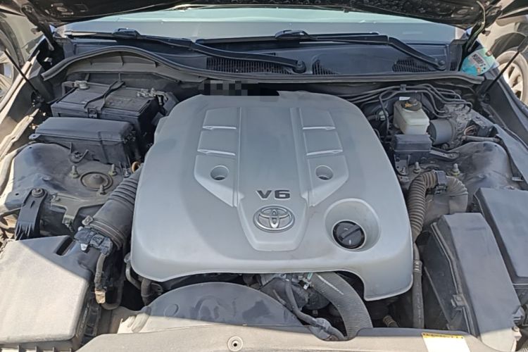 Used Toyota Reiz 2013 2.5V Shangrui Edition Engine Bay