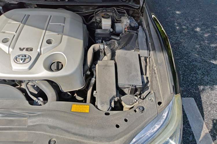 Used Toyota Reiz 2013 2.5V Shangrui Edition Engine Bay Left