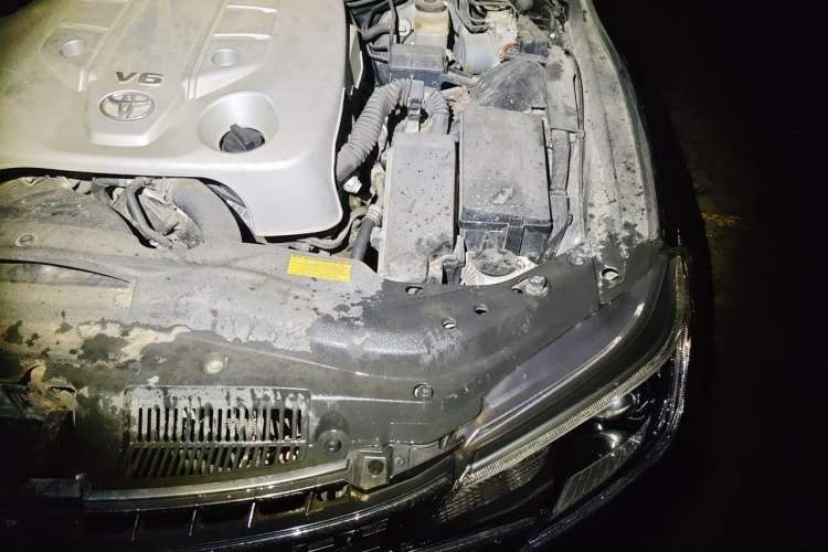 Used Toyota Reiz 2013 2.5V Shangrui Edition Engine Bay Left