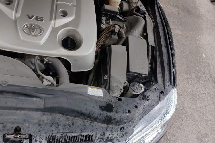 Used Toyota Reiz 2013 2.5V Shangrui Edition Engine Bay Left
