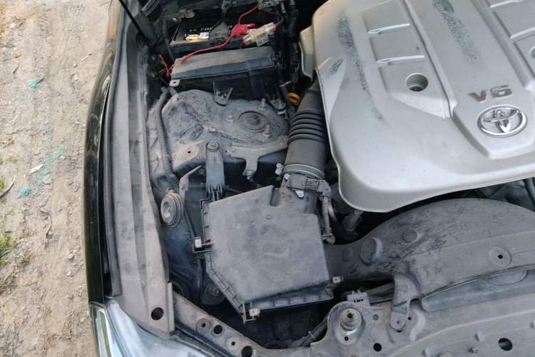 Used Toyota Reiz 2013 2.5V Shangrui Edition Engine Bay Right