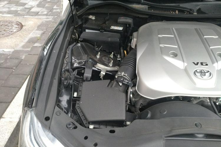 Used Toyota Reiz 2013 2.5V Shangrui Edition Engine Bay Right