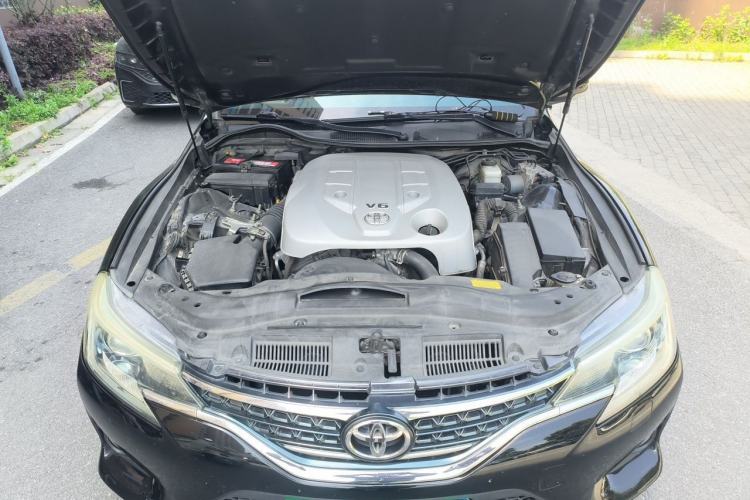 Used Toyota Reiz 2013 2.5V Shangrui Edition Engine Bay