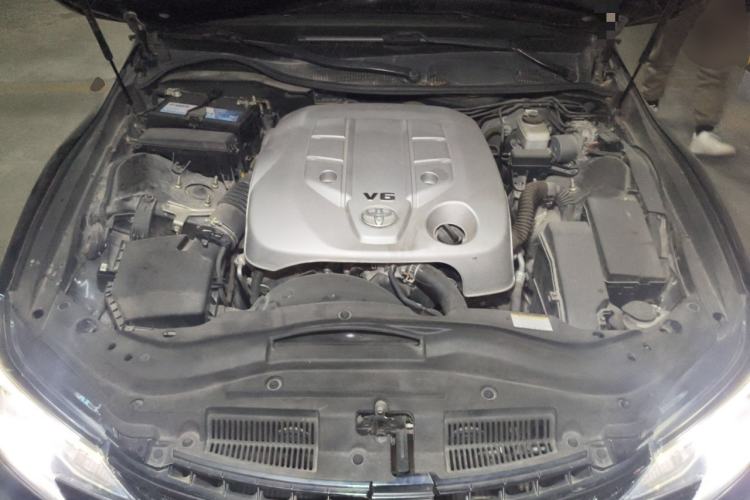 Used Toyota Reiz 2013 2.5V Shangrui Edition Engine Bay