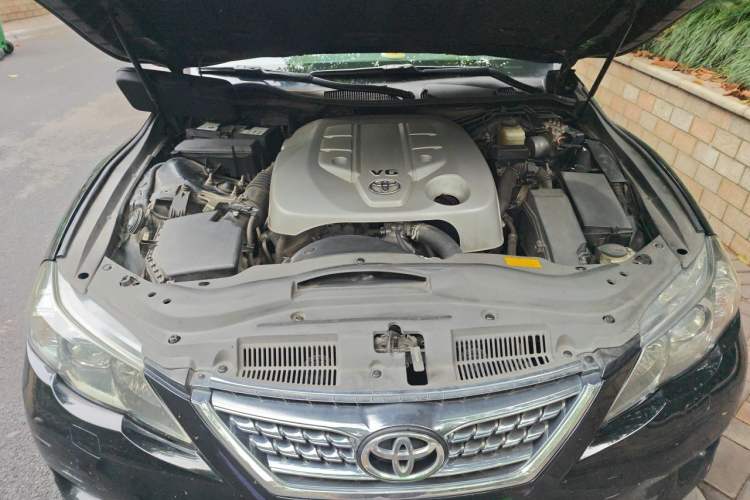 Used Toyota Reiz 2013 2.5V Shangrui Edition Engine Bay
