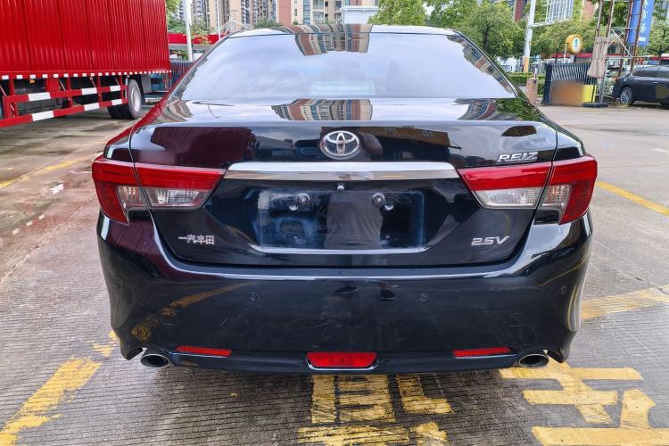 Used Toyota Reiz 2013 2.5V Elite Edition Exterior 11