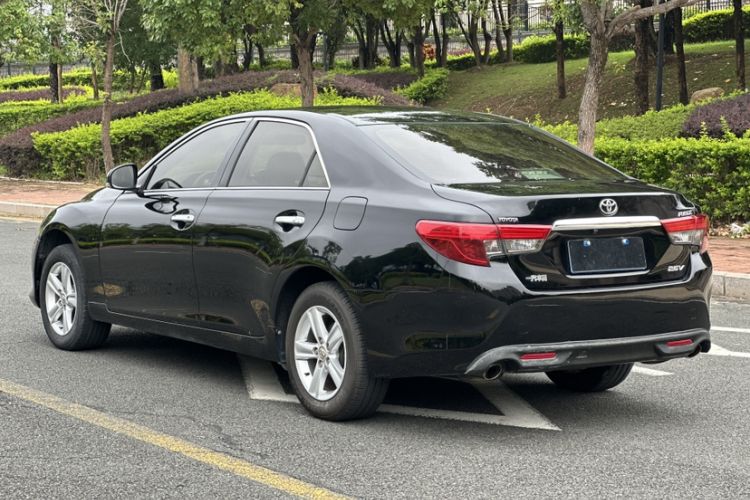 Used Toyota Reiz 2013 2.5V Elite Edition Exterior 2