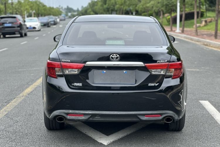 Used Toyota Reiz 2013 2.5V Elite Edition Exterior 3