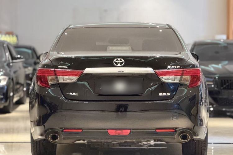 Used Toyota Reiz 2013 2.5S Elite Edition Exterior 3
