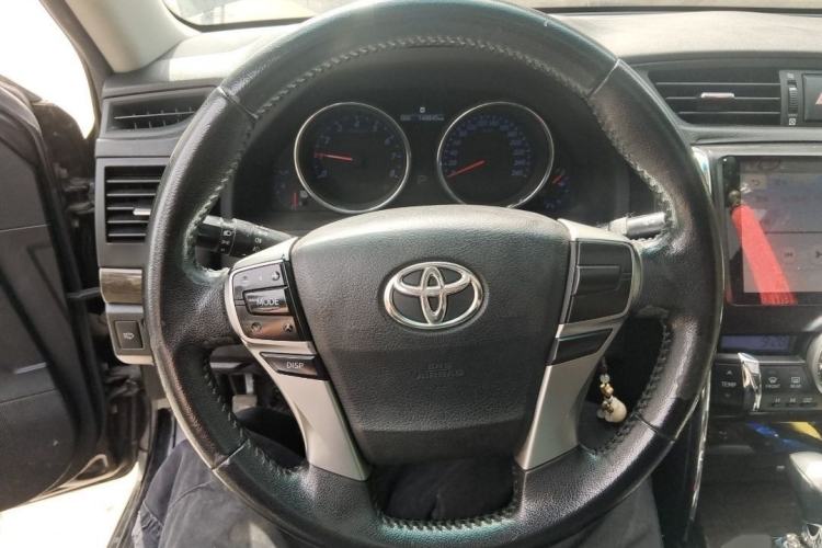 Used Toyota Reiz 2013 2.5V Elite Edition Exterior 4