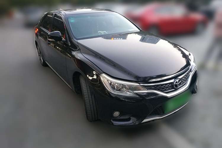 Used Toyota Reiz 2013 2.5V Shangrui Edition Front Right 45 Deg
