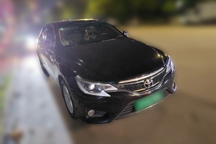 Used Toyota Reiz 2013 2.5V Elite Edition Front Right 45 Deg