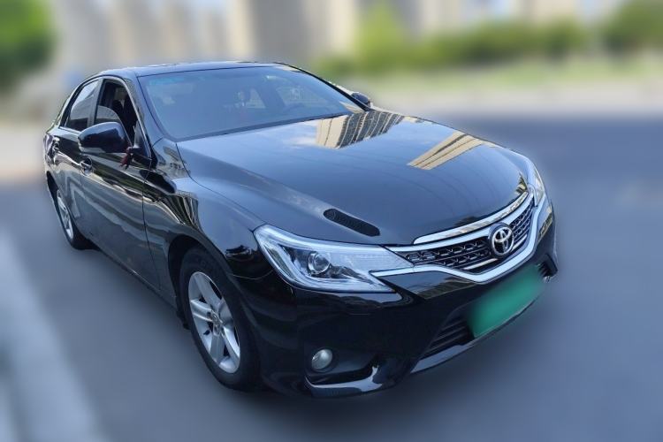 Used Toyota Reiz 2013 2.5V Elite Edition Front Right 45 Deg