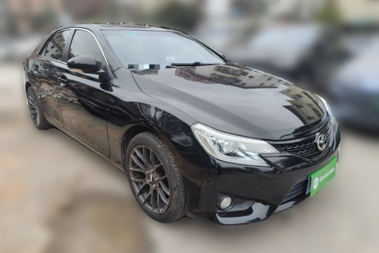 Used Toyota Reiz 2013 2.5V Elite Edition Front Right 45 Deg