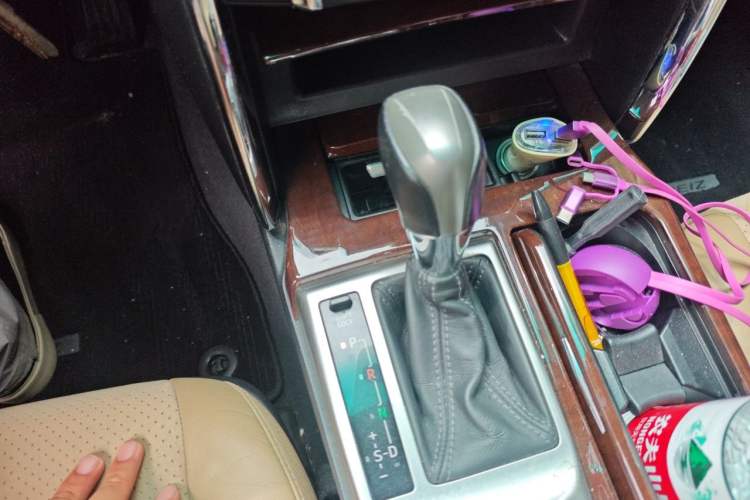 Used Toyota Reiz 2013 2.5V Shangrui Edition Gear Lever